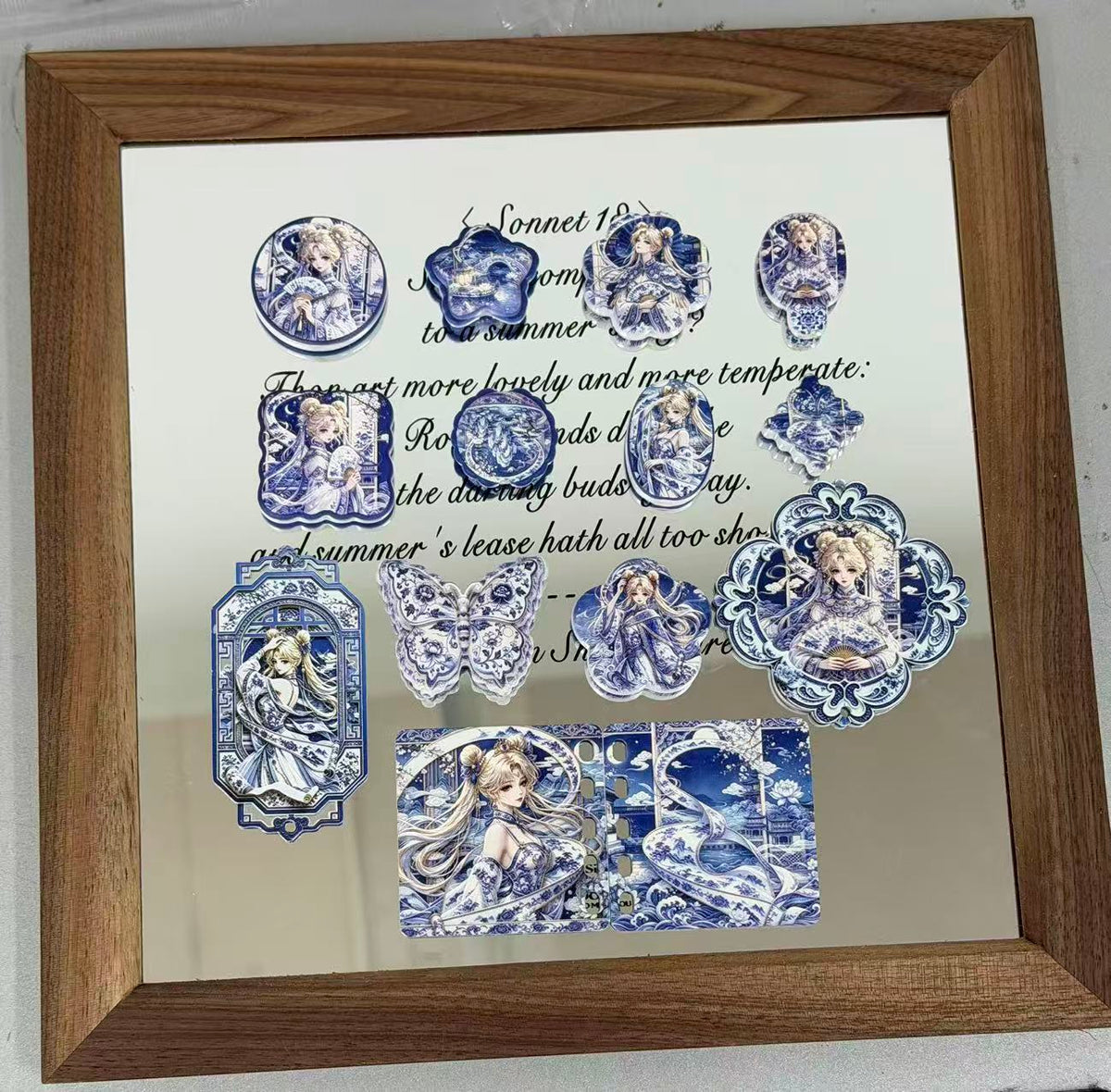 Acrylic slice-Blue & White Porcelain Sailor Moon